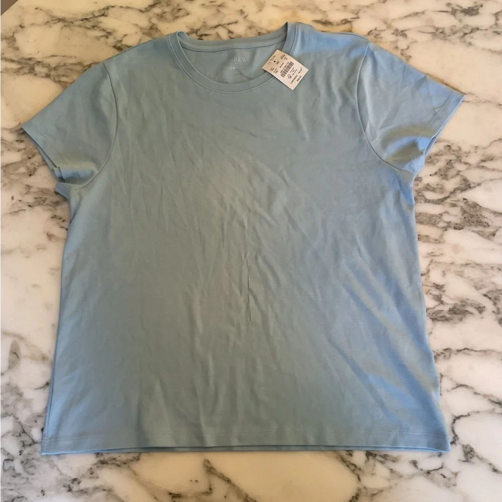 J. Crew Women's Essential short-sleeve crewneck tee Chateau Light Blue XL sliced - Picture 7 of 15